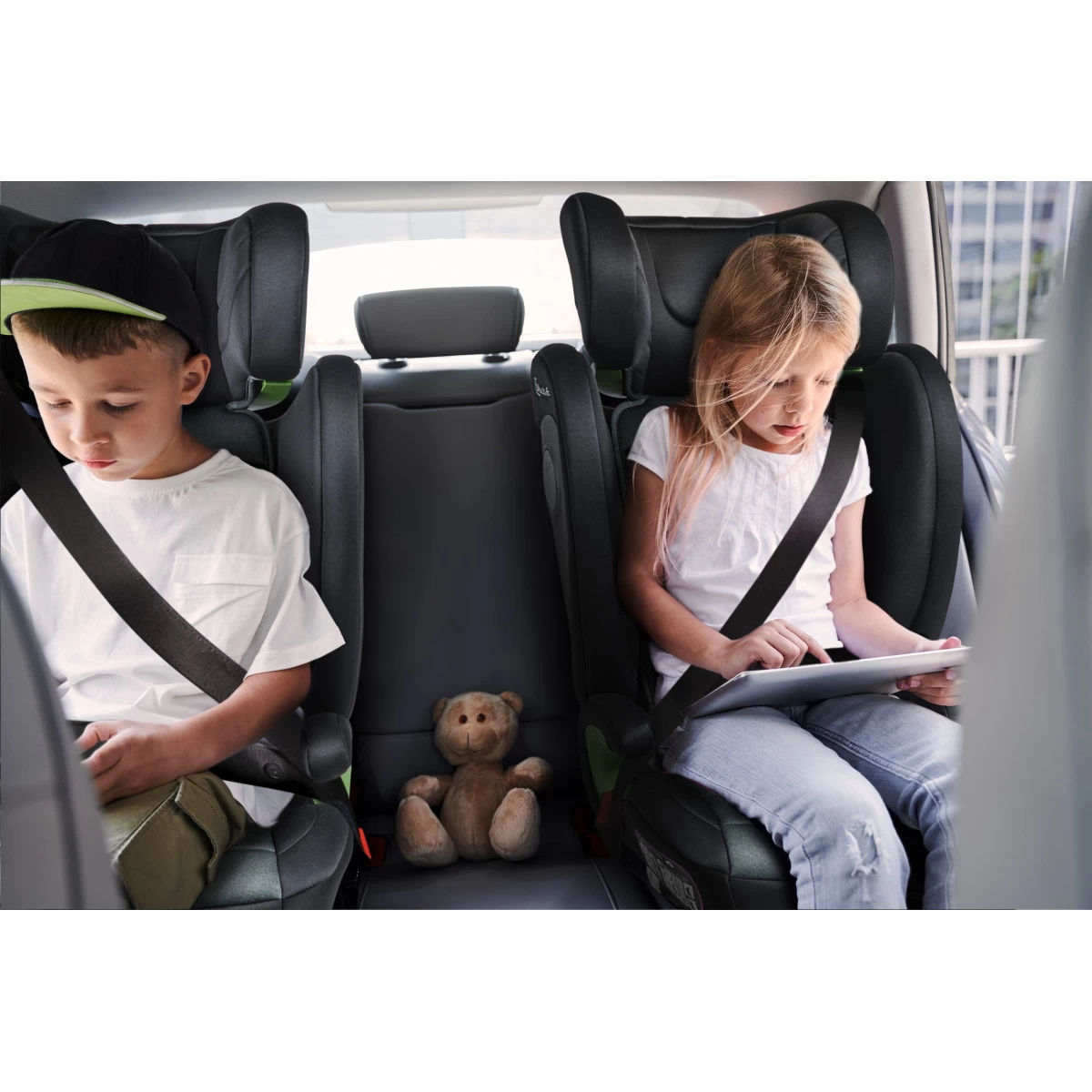 Babygo Safechild Grey I-Size Autostoel 15-36 Kg 3856 11 Babygo Safechild Grey I-Size Autostoel 15-36 Kg 3856 - Afbeelding 9