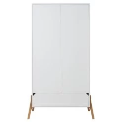 Bellamy Lotta Snow Babykamer: Ledikant/Juniorbed, Commode Met 6 Lades En 2-Deurskast -Kinderkraft Winkel bellamy lotta snow 2 deurskast lobisz2d 1 2