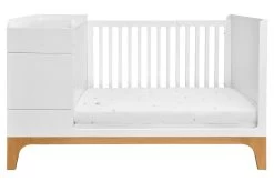 Bellamy UP! Grey 70 X 120/160 Cm 2-in-1 Meegroei Ledikant En Commode 20 Bellamy UP! Grey 70 X 120/160 Cm 2-in-1 Meegroei Ledikant En Commode -Kinderkraft Winkel bellamy up white 70 x 120 160 cm 2 in 1 meegroei ledikant en commode 7 2