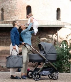 Cangaroo Macan Black 3-in-1 Combi Kinderwagen Incl. Autostoel 2826 -Kinderkraft Winkel cangaroo macan grey 3 in 1 combi kinderwagen incl. autostoel 2819 8