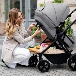 Kinderkraft A-Tour Black 3-in-1 Kinderwagen Incl. Autostoel KSATOU00BLK3000 -Kinderkraft Winkel kinderkraft a tour kinderwagen sfeerfoto 3 1 1