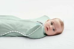 Love To Dream Swaddle Up 0.2 Lite Olive Medium 6-8.5 Kg Inbakerslaapzak L1002001OLVM -Kinderkraft Winkel love to dream swaddle up 0.2 lite olive medium