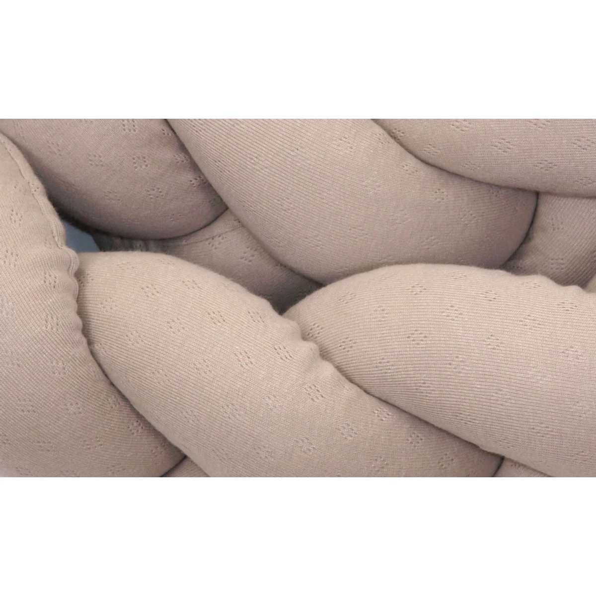 MamaLoes Amy Ajour Nougat 210 Cm Braided Bedbumper 84269 6 MamaLoes Amy Ajour Nougat 210 Cm Braided Bedbumper 84269 - Afbeelding 4