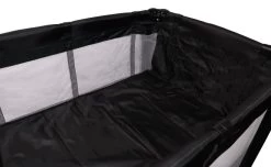 Ding Deluxe Black Campingbedje Incl. Bodemverhoger 29 Ding Deluxe Black Campingbedje Incl. Bodemverhoger -Kinderkraft Winkel mamaloes ding deluxe black campingbedje incl. bodemverhoger 15
