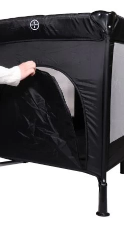 Ding Deluxe Black Campingbedje Incl. Bodemverhoger 25 Ding Deluxe Black Campingbedje Incl. Bodemverhoger -Kinderkraft Winkel mamaloes ding deluxe black campingbedje incl. bodemverhoger 8