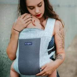 Zaffiro City Air Graphite Leaves Ergonomische Draagzak 7381 -Kinderkraft Winkel zaffiro city air beige leaves draagzak 7398 8 1